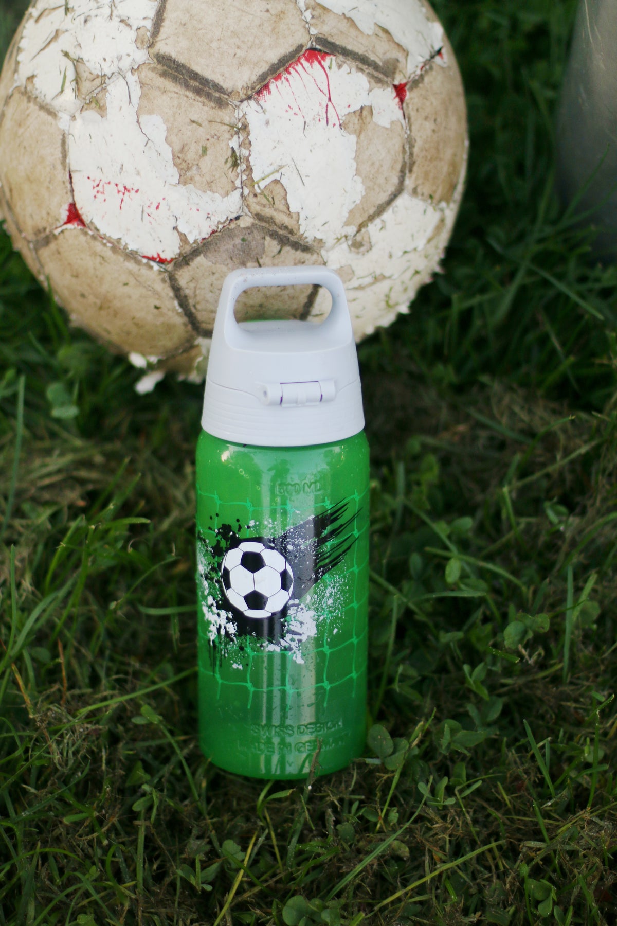 #farbe_football#größe_0.5 l